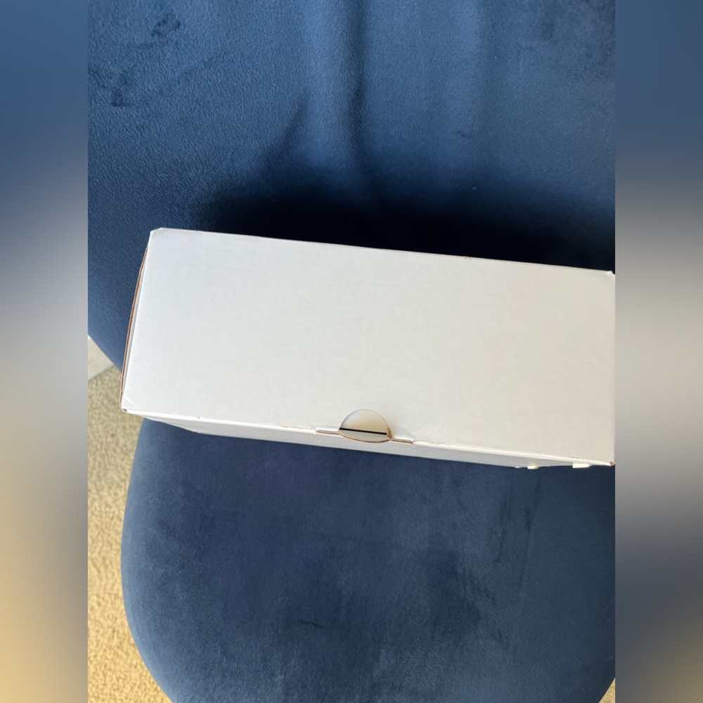Authentic Hermes Box - Picture 4 of 4